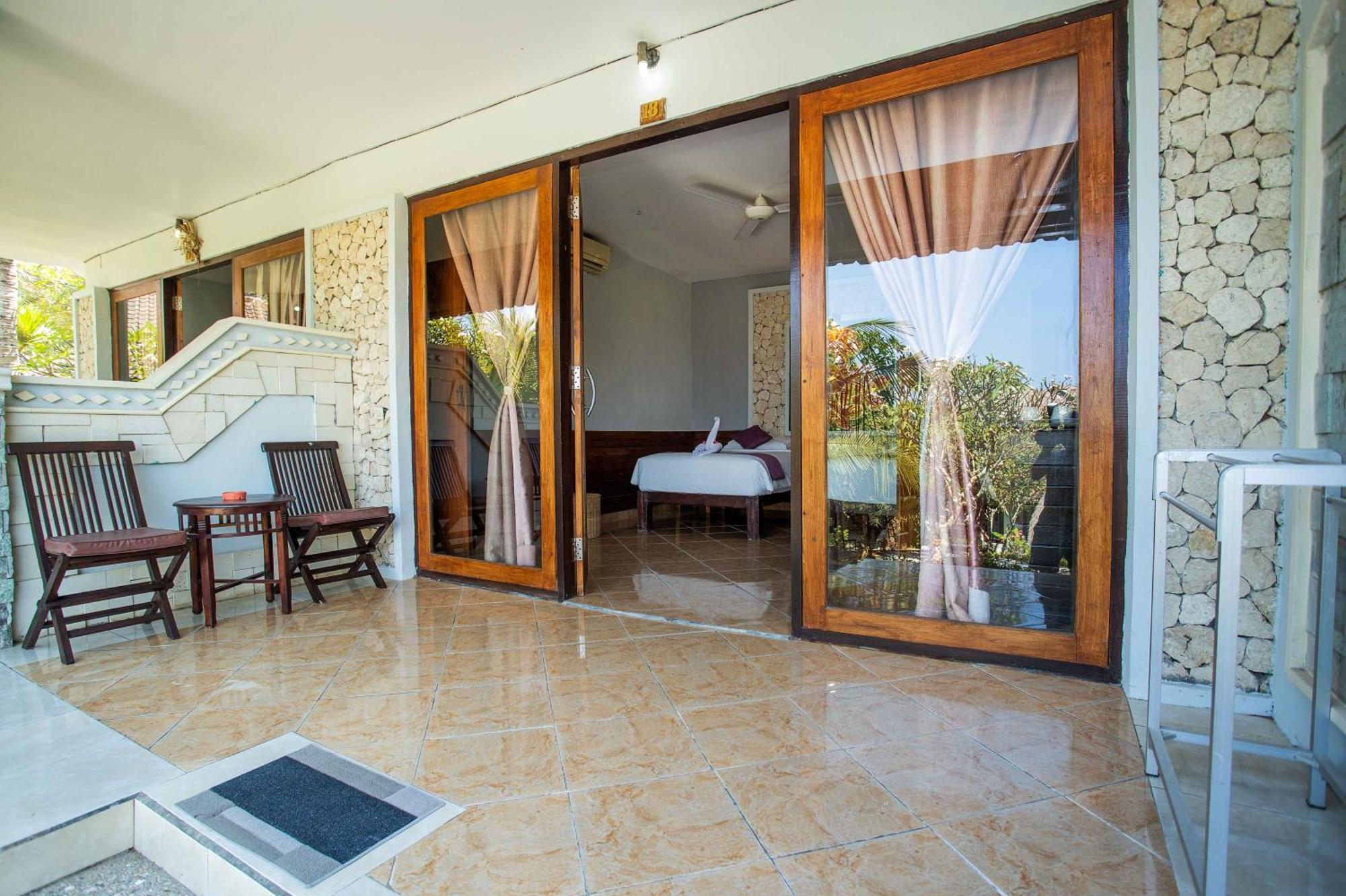 Tropical Garden By Tanis Hotel Lembongan Buitenkant foto