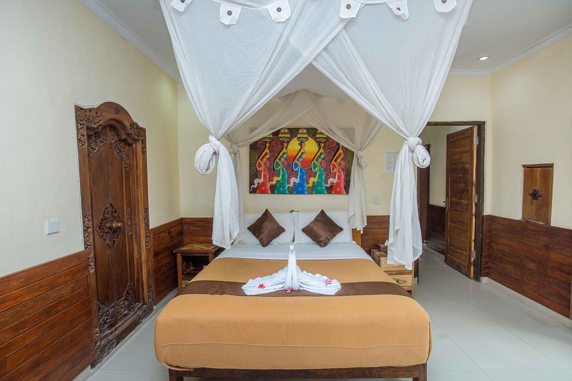 Tropical Garden By Tanis Hotel Lembongan Buitenkant foto